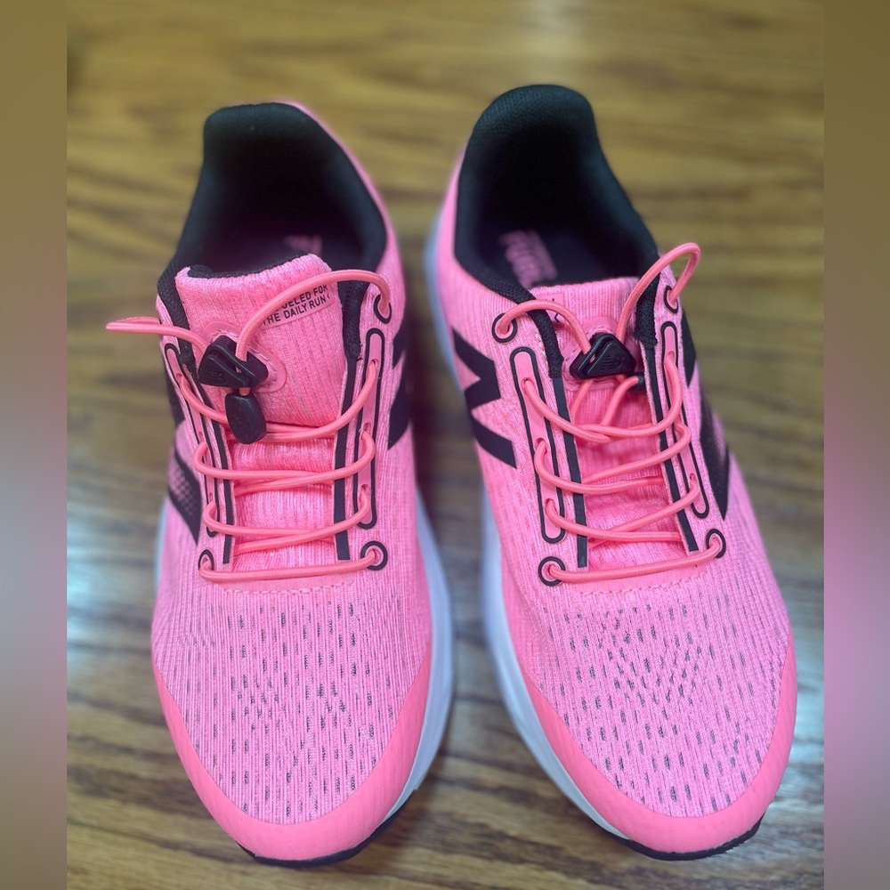 Girls New Balance Bungee FuelCell Propel v5 NWOT